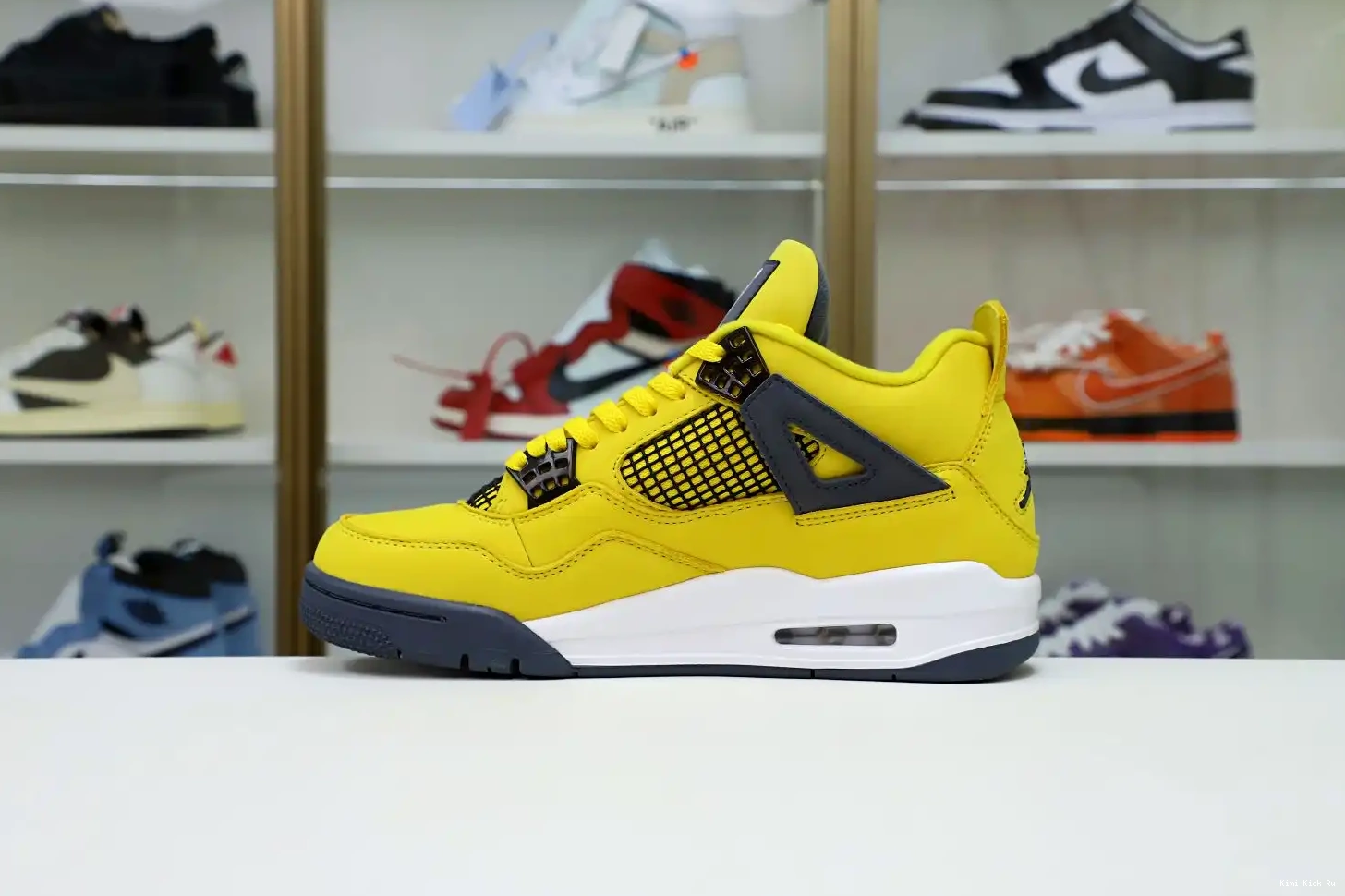 AIR JORDAN 4 Kimikick JORDAN AIR 2021 'LIGHTNING' RETRO 0818